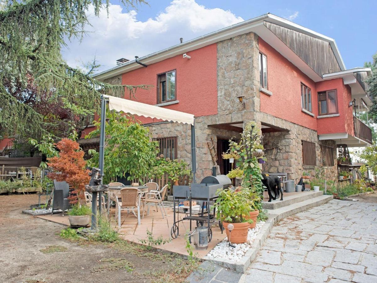 Rural Apartment With Spa And Common Areas Галапагар Номер фото
