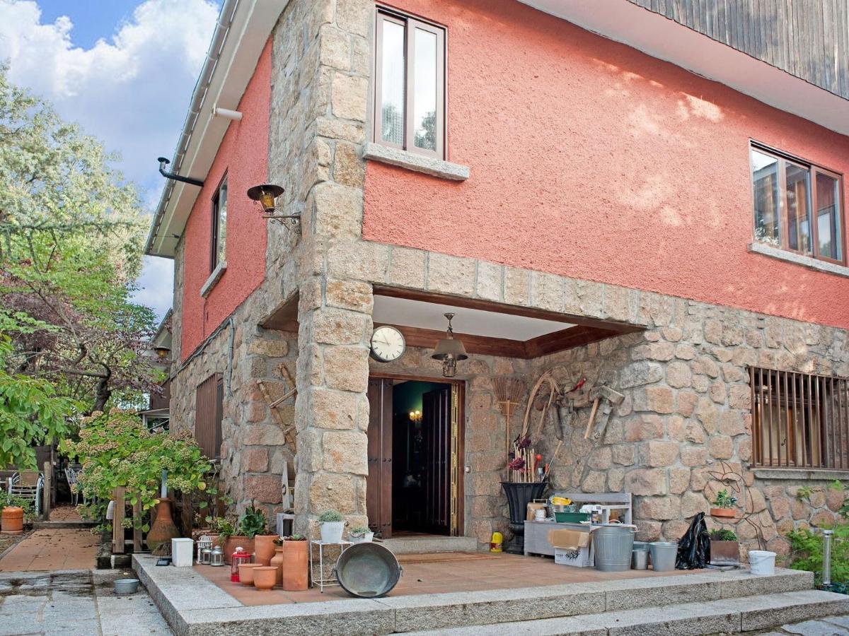 Rural Apartment With Spa And Common Areas Галапагар Номер фото